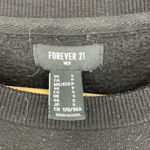 FOREVER 21 MEN spider embroidered crewneck sweater black size SM - Picture 3 of 4